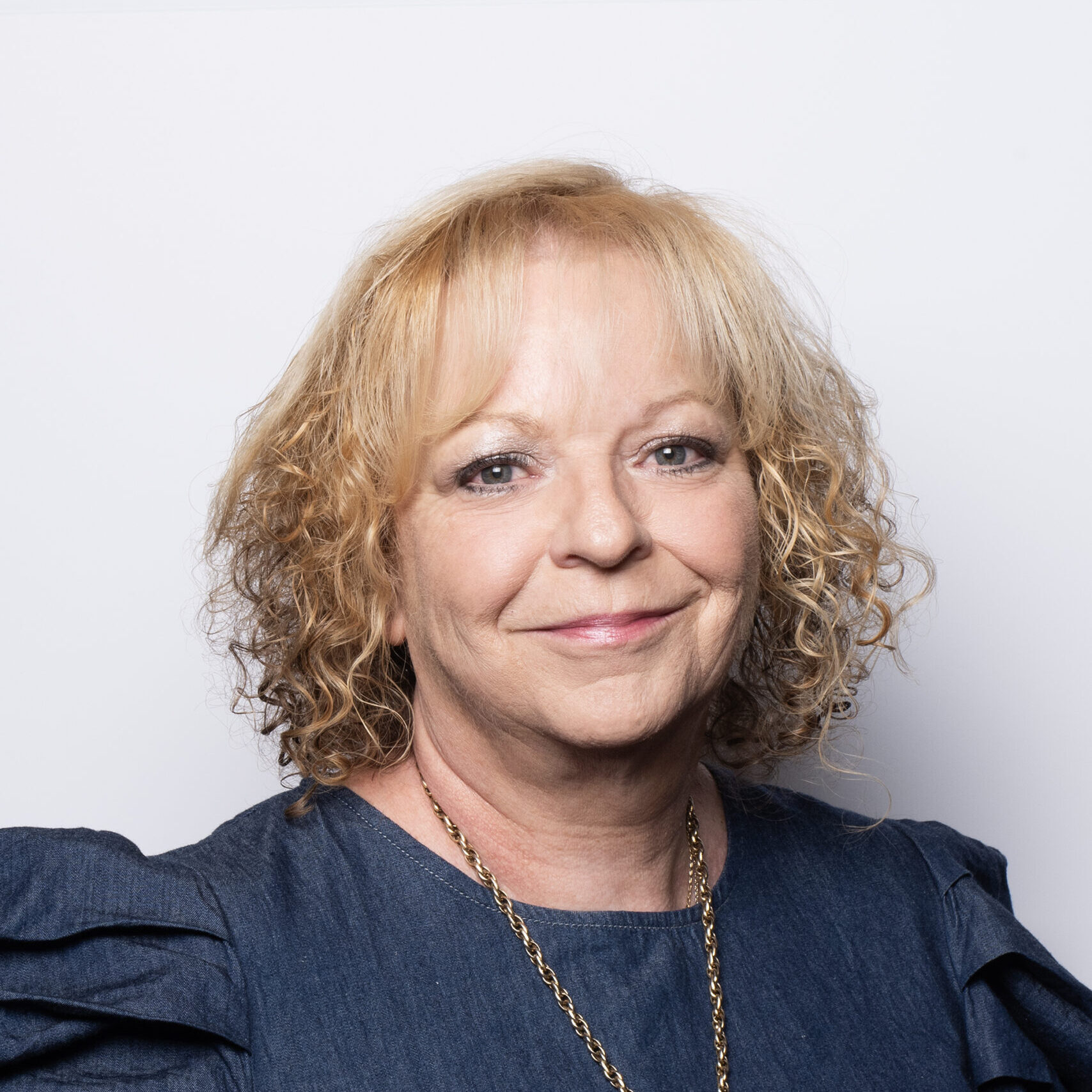 Final7666-SuzanneSaulnier